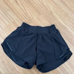 Black lululemon shorts!